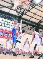 A match in progress during the Punjab State Junior Basketball Championship in Ludhiana on Wednesday.