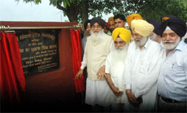CM Parkash Singh Badal along with Sewa Singh Sekhwan, minister for defence services welfare, laying the foundation stone of the PESCO Vocational Training Institute in Bathinda on Friday. Also seen in the picture is Rajya Sabha MP Balwinder Singh Bhunder