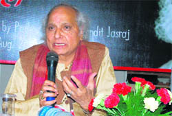Indian classical music maestro Pt Jasraj addresses a press conference in Karnal on Monday.