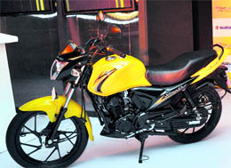 Four stroke 125cc Suzuki Slingshot motorcycle, which carries a price tag of Rs 45,000, was unveiled in New Delhi on Wednesday.