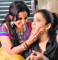 A still from Hello Darling