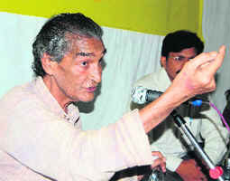Girish Tiwari Girda