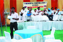 The venue of the auction for the Blue Fox complex wore a deserted look as officials waited in vain for investors to turn up on Wednesday