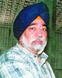 Paramjit Singh Sarna: Points a finger