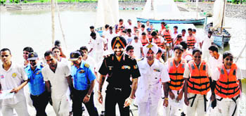 Major General Mohabat Singh Virk, Additional Director General, NCC, along with cadets at the Sukhna Lake, Chandigarh, on Tuesday.