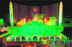 A view of the Badi Jama Masjid in Jwalapur, Haridwar, on the eve of Eid-ul-Fitr.
