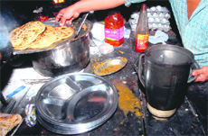 Food rehris at night in an unhygienic condition.