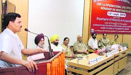 Police Commissioner Ishwar Singh during an international workshop at the DMC in Ludhiana on Sunday.