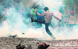 Protesters defy curfew in Valley.