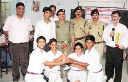 Students of Army Public School, who won the quiz competition, with DIG, Udhampur-Reasi police range, GS Salathia at Udhampur