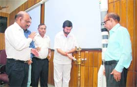 Uttarakhand Water Resources Minister Parkash Pant inaugurates a seminar in Dehradun