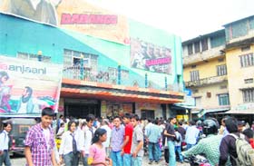Rush outside a cinema hall screening Dabangg in Dehradun