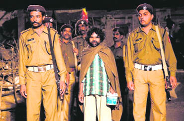 Journalist-turned-director Anusha Rizvi set the boxoffice on fire with Peepli Live, a satire on suicides by farmers