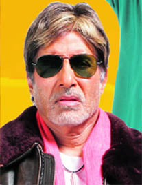 As a moody cop in Bunty Aur Babli, Amitabh Bachchan took to the dance floor swinging to the raunchy beats of Kajra re 
