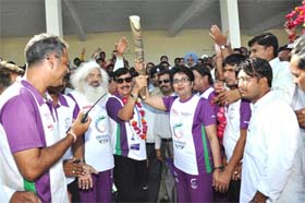 Queens Baton being accorded a welcome in Sangria while it was on its way to Haryana