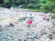 A view of devastated Dunda village in Jaunpur Block.