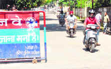 One-way traffic enforced on some roads in Dehradun on Sunday.