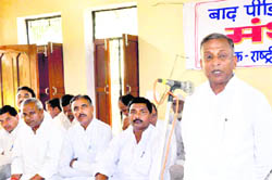 Ambrish Kumar, former legislator, addresses flood-affected farmers in Haridwar