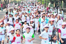 Students participate in the race