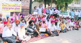 Punjab state ministerial employees protest in Ludhiana
