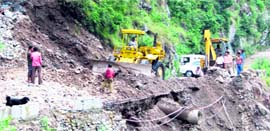Work in progress to repair the Almora-Nainital highway.