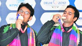 Indias Omkar Singh and Deepak Sharma