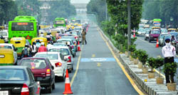 The Commonwealth Games lane curbs continue to cause traffic jams 