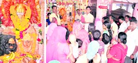 A rush of devotees at Mata Mansa Devi Temple in Haridwar.