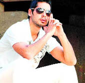 Dino Morea