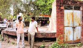 A water tank installed in the Sector 26 market by the fire department is lying locked