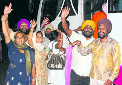1984 riot victims, who have been on a protest, rejoice after the acceptance of their demands by the Punjab government, at Sector 51, Chandigarh, on Wednesday