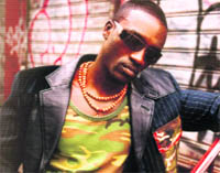  Akon 