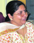 Dr Poonam Mahajan