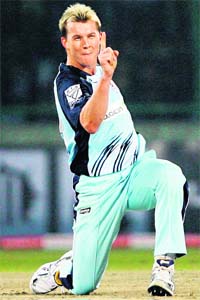 After recovering from injury Brett Lee is back in action