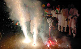 Congress workers celebrate Capt Amarinder Singhs appointment as PPCC president in Bathinda on Tuesday.