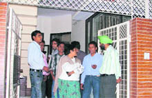 Investors protest at the house of forex company agents on the Kakowal road on Thursday in Ludhiana