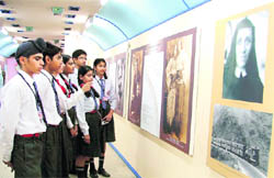 School students view the picture gallery at Mother Express in Ludhiana