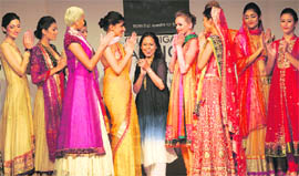 Anju Modi showcases her collection