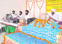 A diwan in progress at the Patel Nagar gurdwara on Vishwakarma Diwas in Dehradun