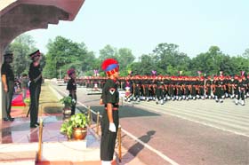 Lt Gen VK Ahluwalia reviews the 208th Group Day Parade at the Bengal Engineer Group and Centre, Roorkee