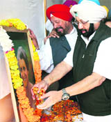 Capt Amarinder Singh pays tributes to Indira Gandhi on her birth anniversary at Punjab Congress Bhawanin Chandigarh on Friday.