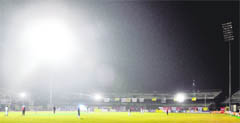 A match in progress despite the non-functional floodlight tower