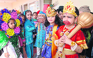 Tiny tots of Small Wonders School participate in a fancy dress competition at Mohali. 