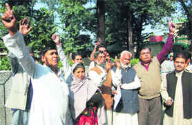 Members of Tanzeem-e-Rehnuma-e-Millat demonstrate in Dehradun on Monday. 