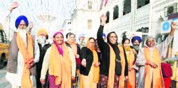 A jatha leaves Amritsar on Monday to celebrate Guru Nanak Devs birth anniversary in Bangladesh. Although the anniversary was on November 21, the pilgrims will be celebrating it on December 3 in that country. 