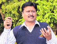 Alok Kumar, who won the first-ever medal in pool game at the recently concluded Asian Games in China. 