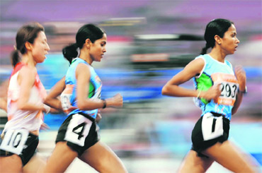 Kavita Raut (extreme right) and Preeja Sreedharan (centre) won the bronze and silver medals, respectively, in womens 5000m. Preeja also got the gold in 10,000m