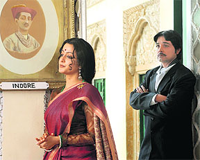 Based on a Rabindranath Tagore novel, Rituparno Ghoshs Noukadubi is about two newly married couples separated by fate