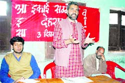 Indresh Maikhuni, President, All-India Students Association (AISA), addresses a meeting in Dehradun on Friday.