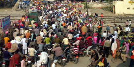 The SDM crossing where two- wheelersget trapped following traffic congestion in Fazilka.
